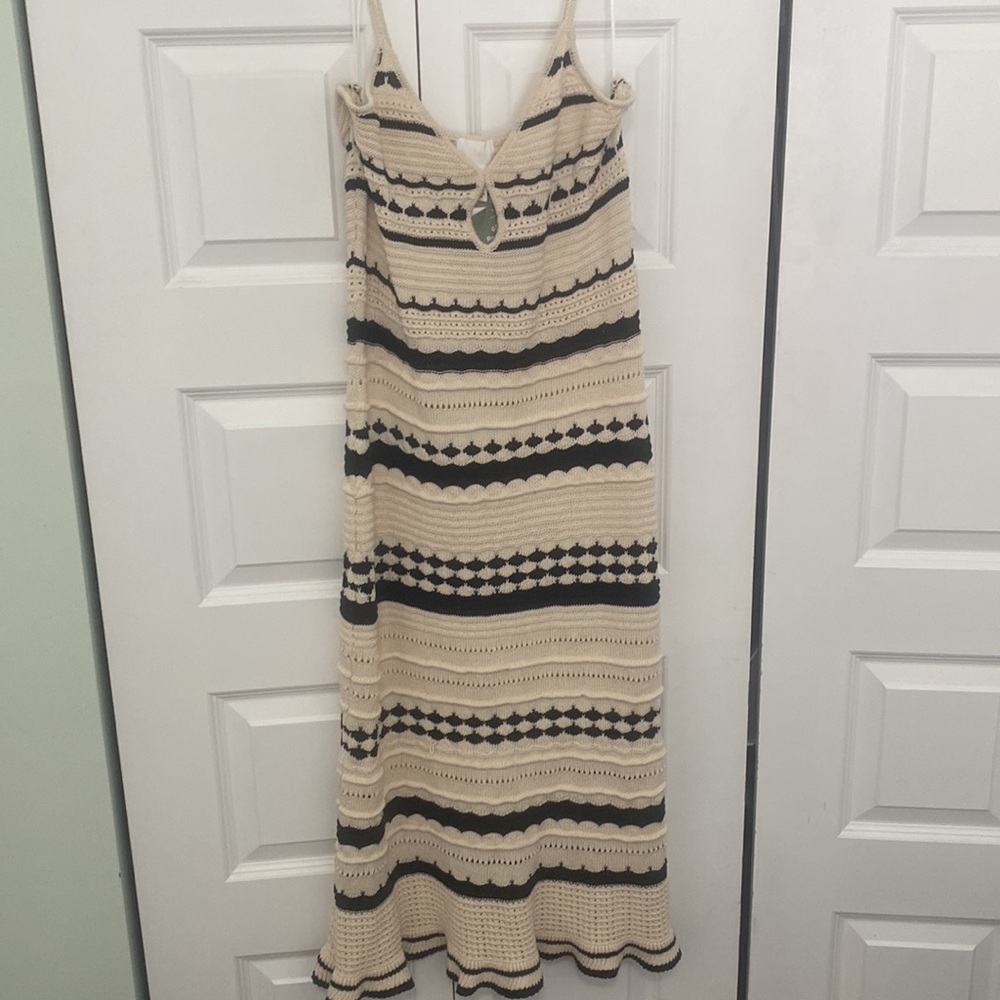 H&M Cream and Black Striped Crochet Midi Dress - Picture 3 of 4